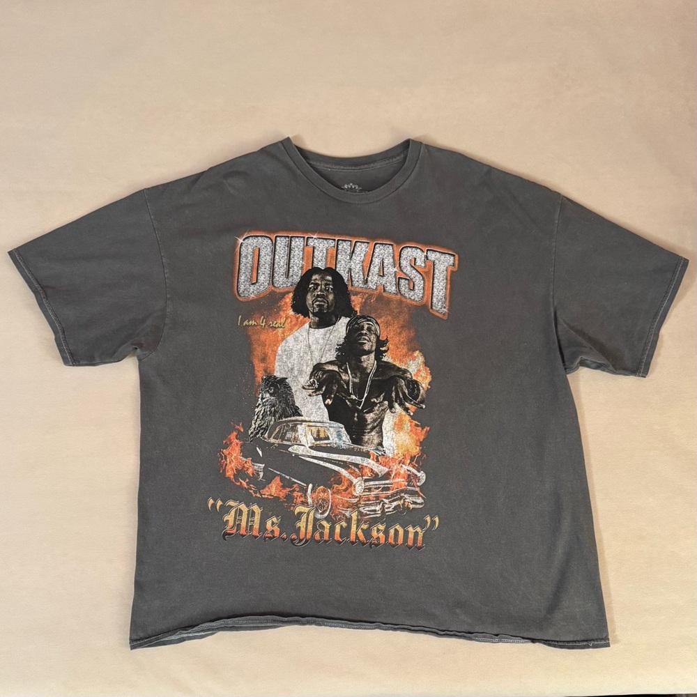 UO OutKast “Ms Jackson” Graphic Tee - Like New